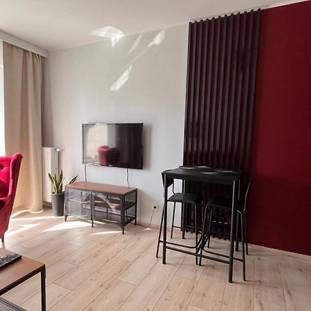 New Apartment Mona Warsaw Red מראה חיצוני תמונה